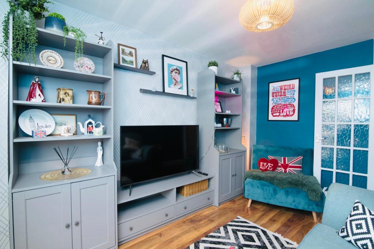 Aston Henry James Stunning One Bedroom Apartment In Royal 윈저 외부 사진