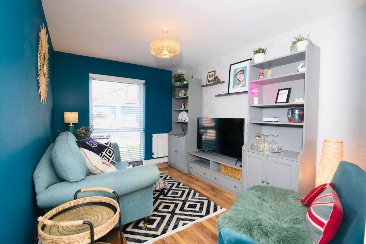 Aston Henry James Stunning One Bedroom Apartment In Royal 윈저 외부 사진
